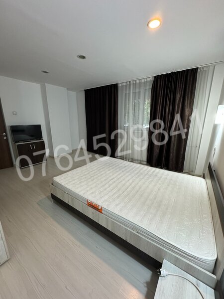 Sos. Colentina 70 vizavi de scoala 39, 3 min. Mc Donald's 200 metri Fundeni